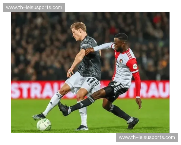 荷甲前瞻：阿贾克斯、埃因霍温与费耶诺德的新赛季较量